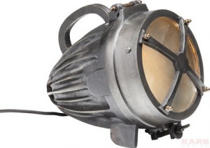 lampa u industrijskom stilu